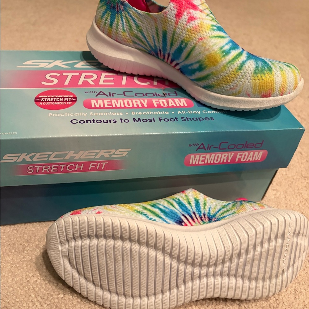 Skechers Multicolor Stretch Fit Sneakers